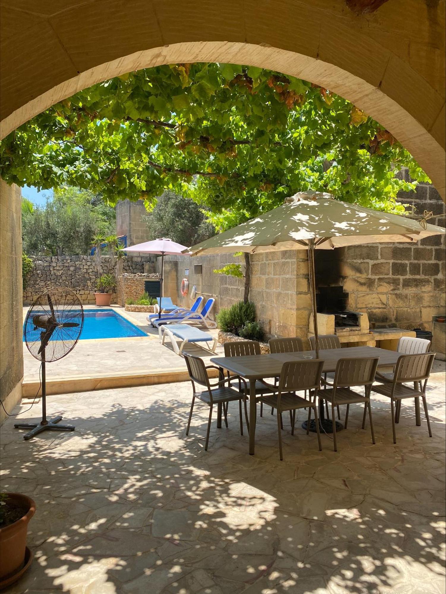 Tal-Masklu Farmhouse Għarb Exterior foto